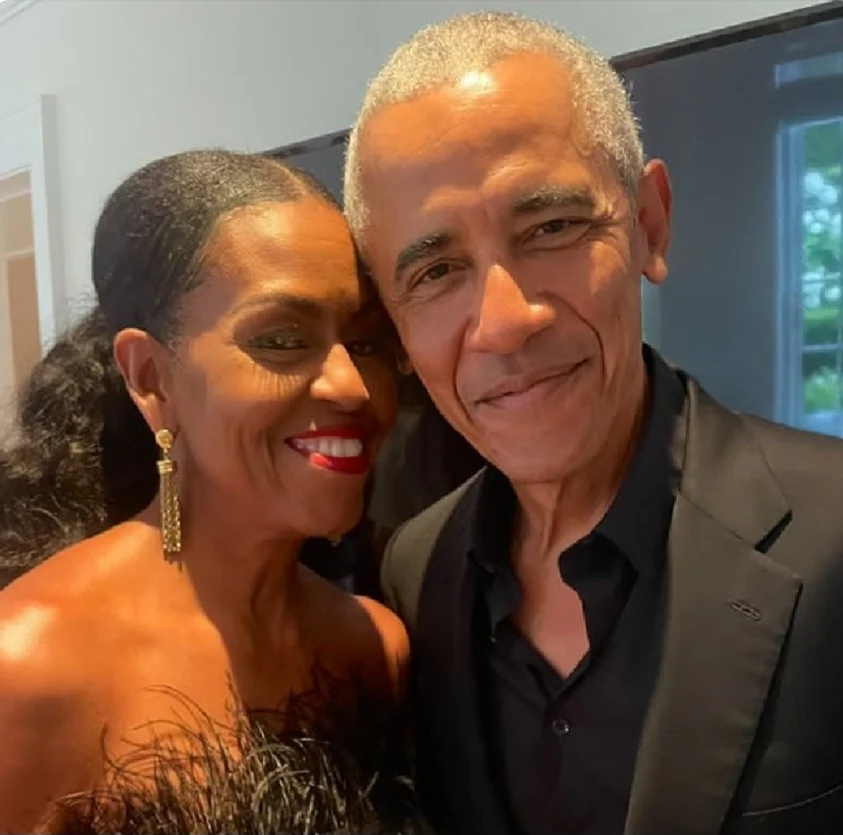 "The best decision I ever made was marrying you" Barack Obama sings wife Michelle Obama's praises || Mpforum