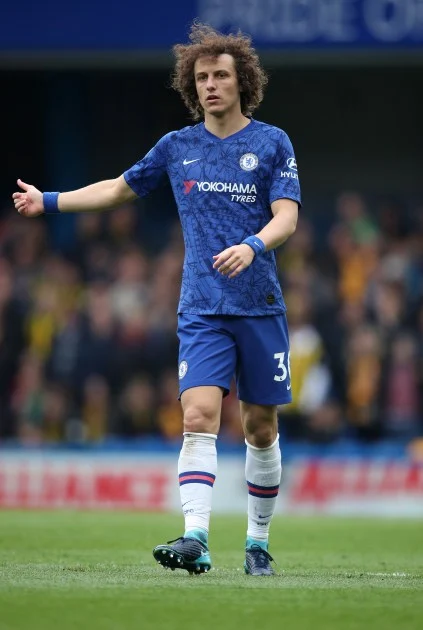 Police seize phone of woman accusing footballer David Luiz of threats after alleged affair || Mpforum