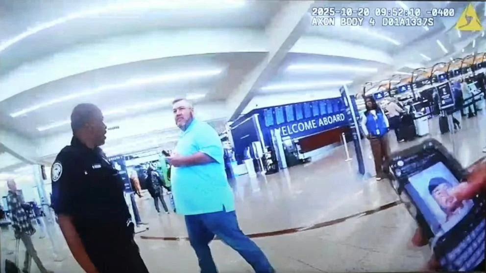moment potential mass shooting was foiled at Atlanta airport; suspect taken into custody || Mpforum