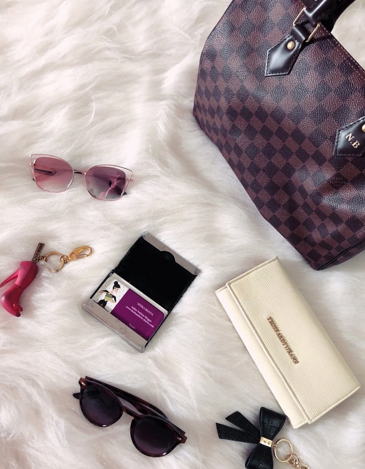 What’s in My Bag: A peek into my daily essentials.
